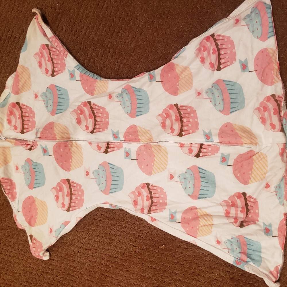 Zipadee zip transition sack by sleeping baby cupcakes small
